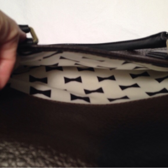 EUC Kate Spade Medium Purse - Picture 4 of 4